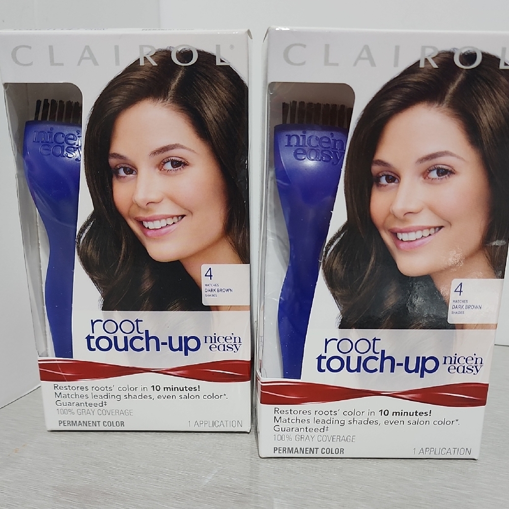 Clairol Root Touch-Up in Dark Brown